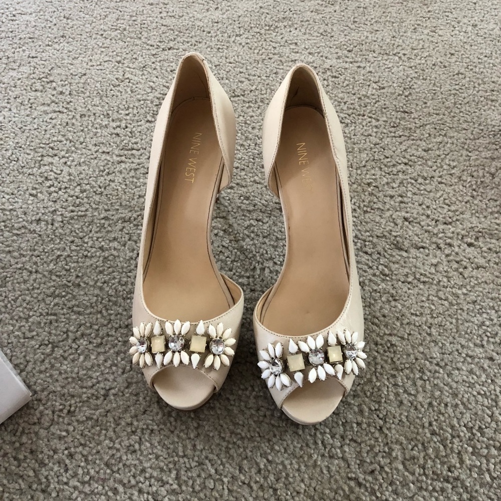Brand new heels